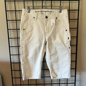 Dovetail Workwear Maven Slim Work Short size 6 white only!